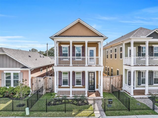 2519 S  Houston Ave, Pearland, TX 77581