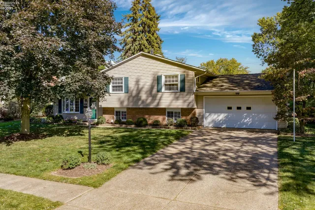 3005 Hinde Ave, Sandusky, OH 44870
