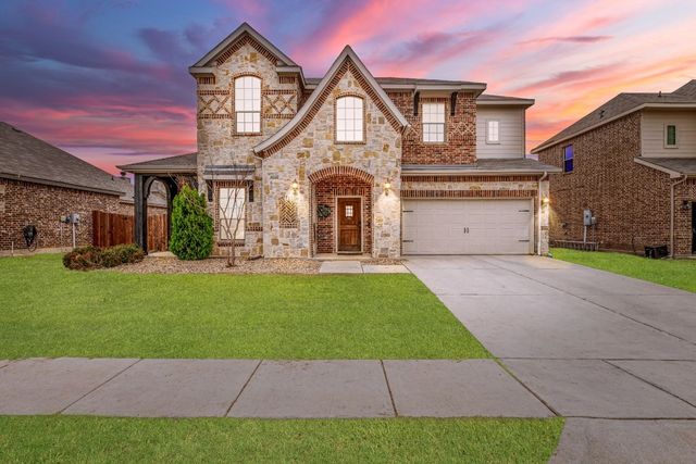 1620 Signature Dr, Weatherford, TX 76087