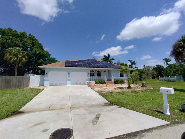 61 Cardinal Dr, North Fort Myers, FL 33917