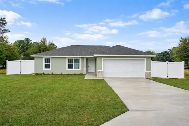 12 Pine Trace Way, Ocala, FL 34472