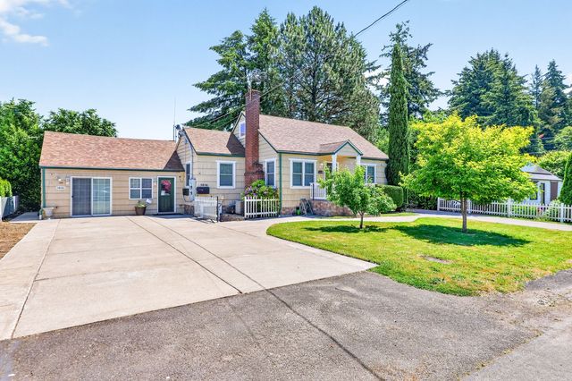 1414 NE 109th Ave #A, Portland, OR 97220