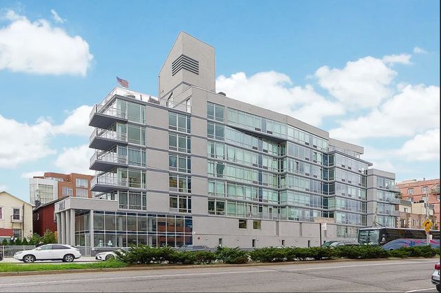 3440 Guider Ave #2E, Brooklyn, NY 11235