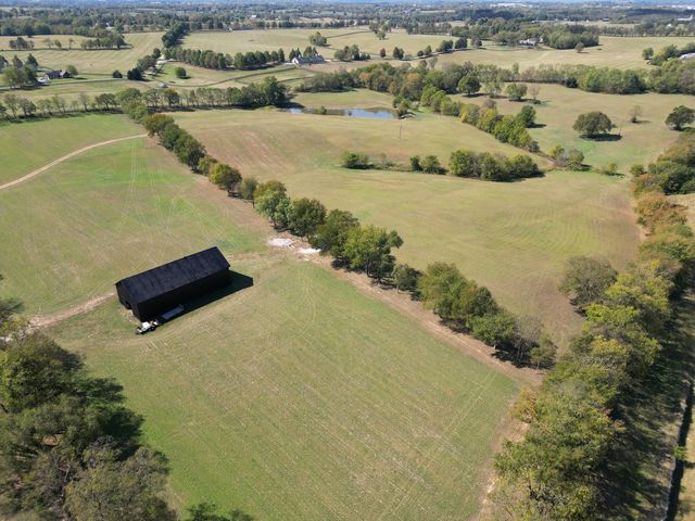 52/AC Woodlake Rd, Midway, KY 40347