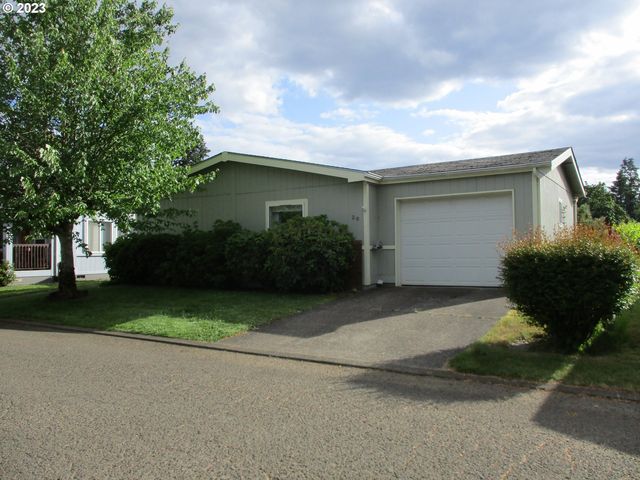 1111 SE 3rd Ave #26, Canby, OR 97013