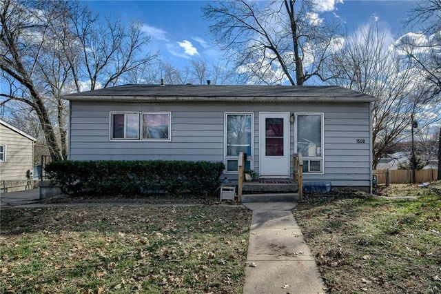 1508 N  Pearl St, Independence, MO 64050