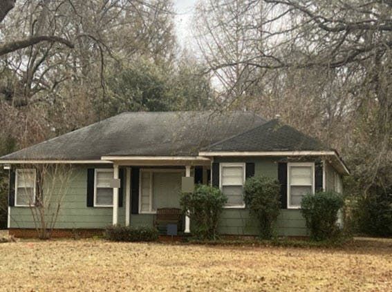 1220 Fairview Ave, Greenville, MS 38701