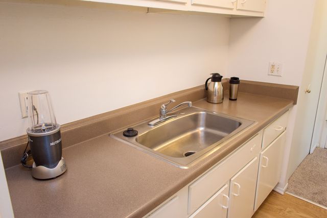 7560 N  Merriman Rd #a7fce6820, Westland, MI 48185