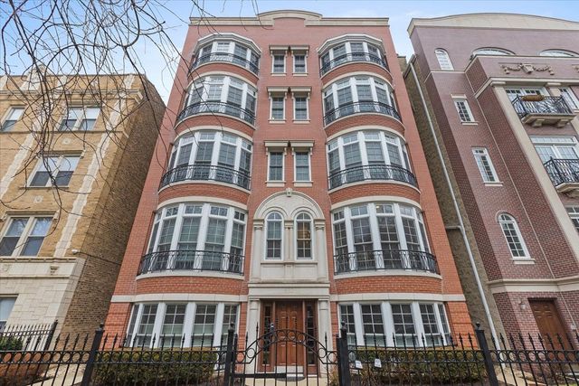 632 W  Wrightwood Ave #2E, Chicago, IL 60614