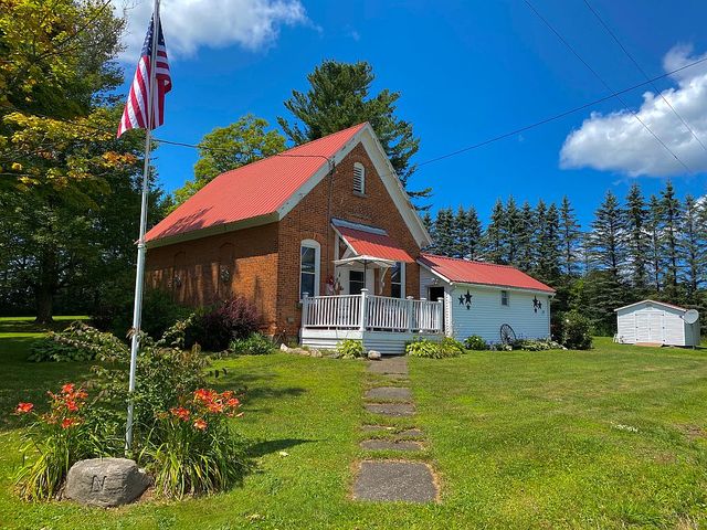 4207 Dean School Rd, Falconer, NY 14733
