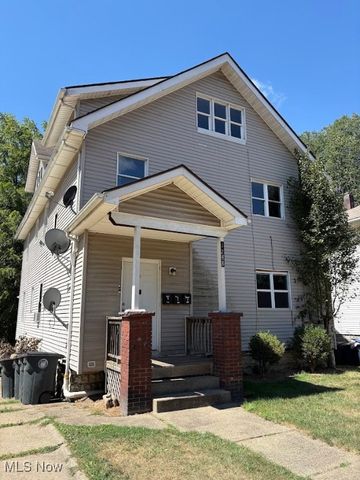 1288 Pondview Ave, Akron, OH 44305