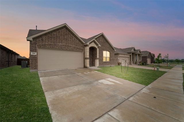 859 Sitwell Dr, Fate, TX 75087