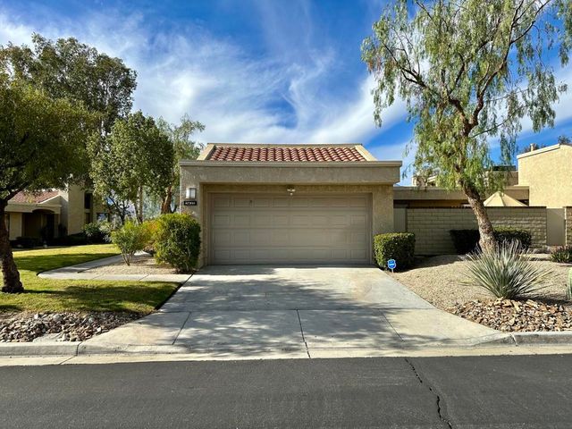 67935 Seven Oaks Dr, Cathedral City, CA 92234