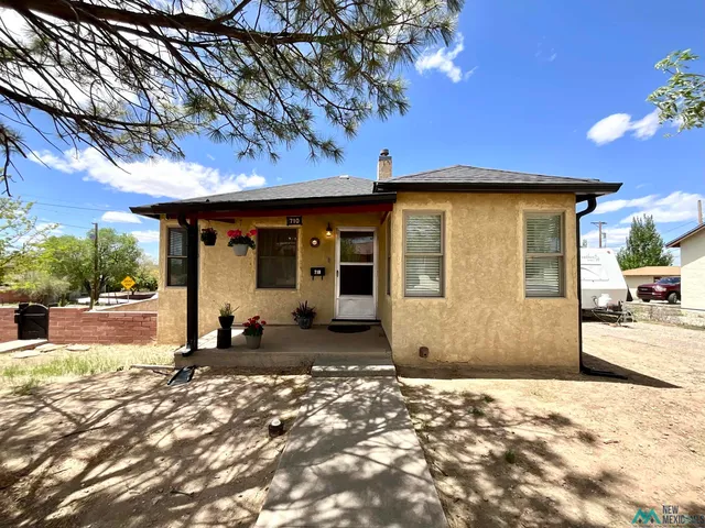 710 S  Puerco Dr, Gallup, NM 87301