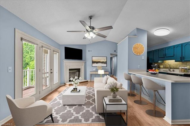 3701 Cotswold Ter #7K, Greensboro, NC 27410