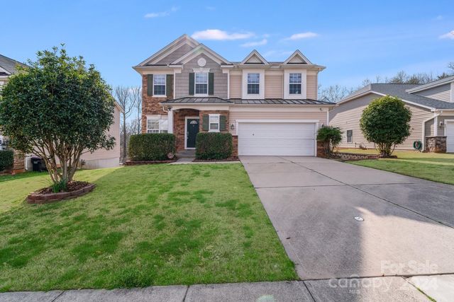 568 Putting Dr, Fort Mill, SC 29715