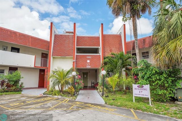 2950 NW 46th Ave #214A, Lauderdale Lakes, FL 33313