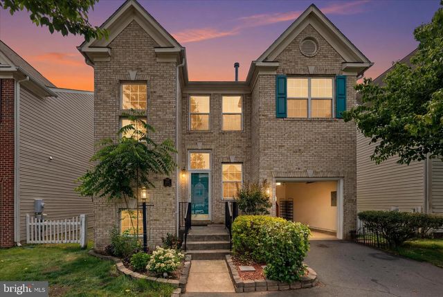 9117 Mulder Ct, Manassas, VA 20111