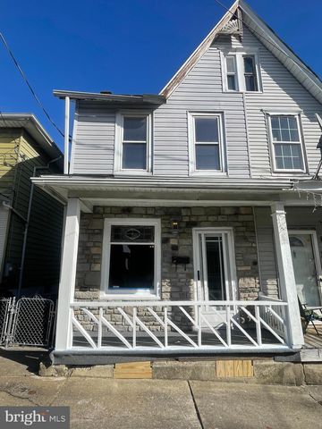 242 N  Pine St, Tremont, PA 17981