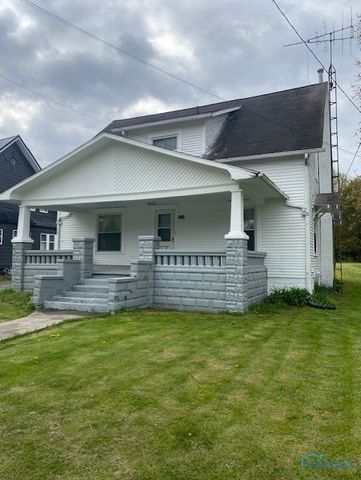 409 W  Main St, Fayette, OH 43521