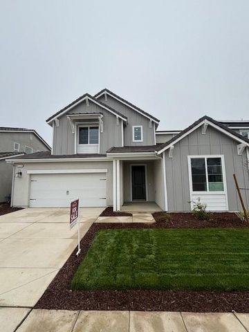 1276 Catherdral Ct S, Madera, CA 93636
