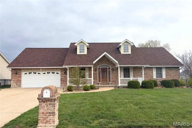 4 Craven Dr, Montgomery City, MO 63361