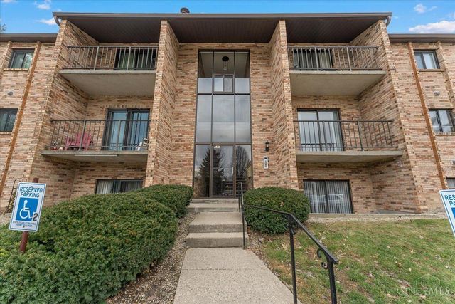 541 Davis Rd #8, Cincinnati, OH 45255