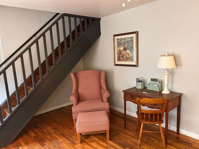 1 2nd St, Schaghticoke, NY 12154