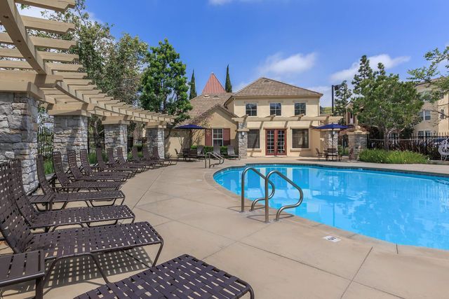 2000 Corporate Dr   #1009, Ladera Ranch, CA 92694
