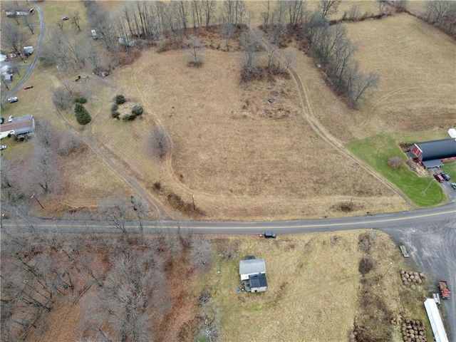 2261 Branchton Rd, Hilliards, PA 16040