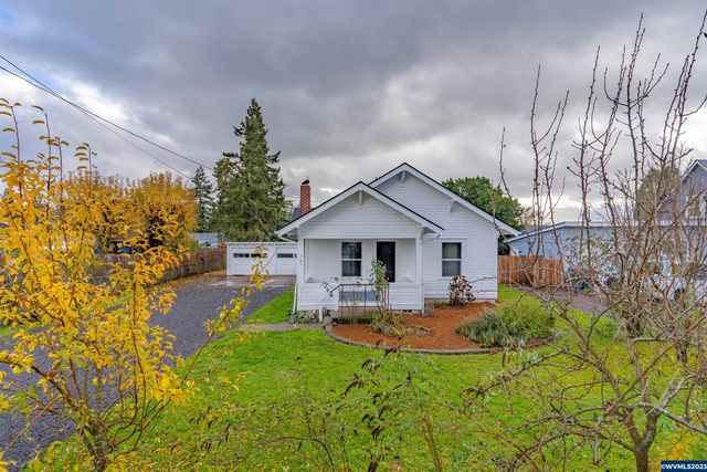 707 Madrona St E, Monmouth, OR 97361