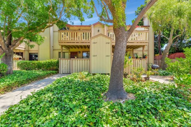 1247 Coyote Creek Pl, San Jose, CA 95116