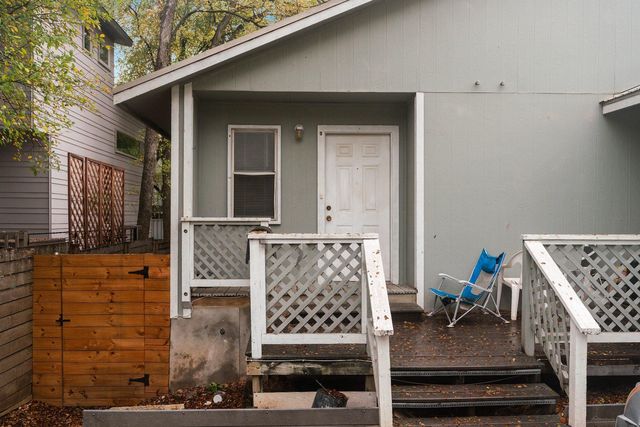 1304 Delano St #A, Austin, TX 78721