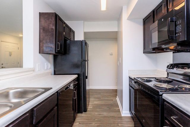 600 Greensferry Ave SW #8-808, Atlanta, GA 30314