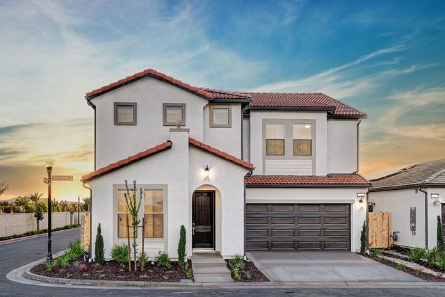 Canvas 12 Plan in Deauville East, Fresno, CA 93730