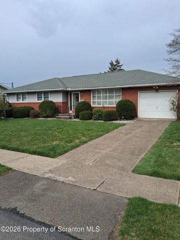 5 Monarch Rd, Hanover Township, PA 18706