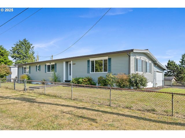6825 Williams Ave, Bay City, OR 97107