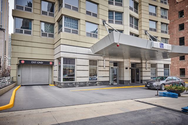 440 N  Wabash Ave #3303, Chicago, IL 60611