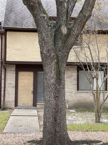 15627 Weldon Dr, Houston, TX 77032