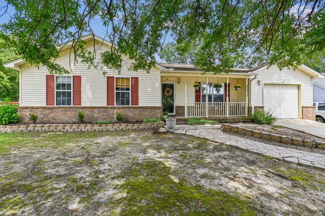 116 Two Hitch Rd, Goose Creek, SC 29445