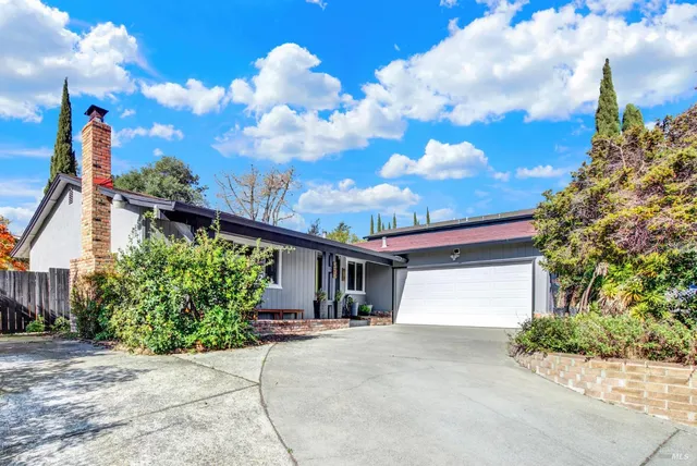 221 Parkview Terrace, Vallejo, CA 94589