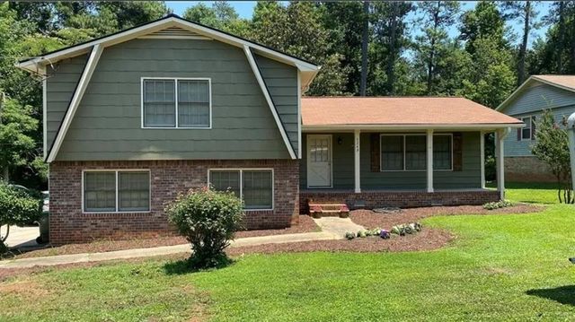 3240 Corktree Trl, Lithonia, GA 30038