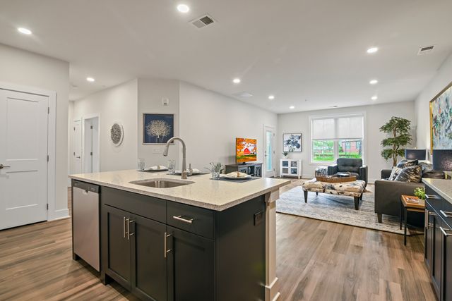 1377 US Route 206 #2B-2Ba-1274Sqft, Skillman, NJ 08558