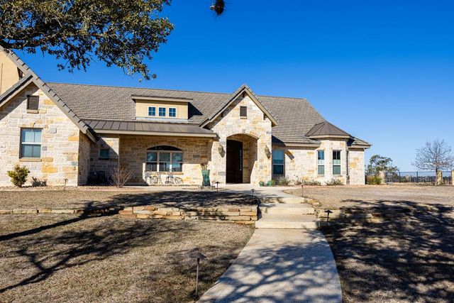 3704 Club View Ct, Kerrville, TX 78028