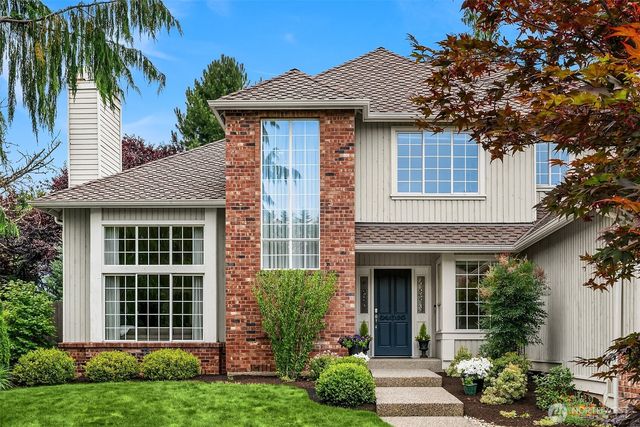 13014 NE 197th PL, Woodinville, WA 98072