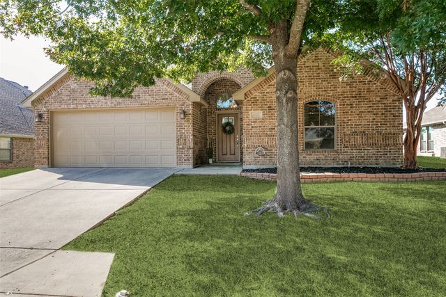 368 Lockwood Ln, Weatherford, TX 76087