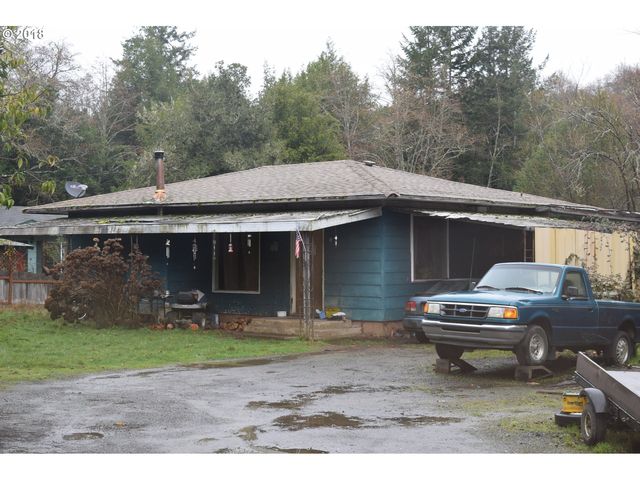 60157 Fairview Rd, Coquille, OR 97423