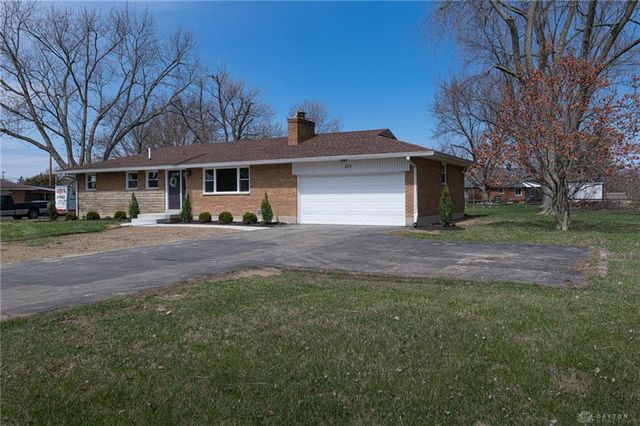 271 E  Spring Valley Pike, Dayton, OH 45458
