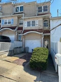 94 Portage Ave, Staten Island, NY 10314