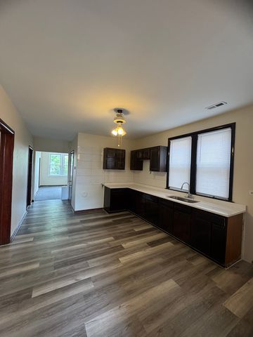 3121 W  41st Pl #2, Chicago, IL 60632